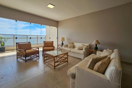 Apartamento para alugar com 192m², 4 quartos e 2 vagasSala