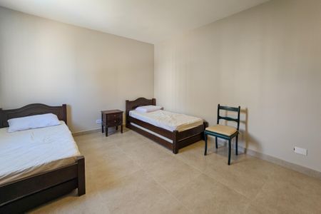 Apartamento para alugar com 192m², 4 quartos e 2 vagasSuíte 1