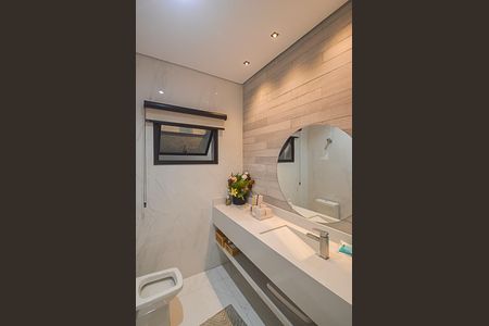 Casa à venda com 287m², 4 quartos e 3 vagasLavabo