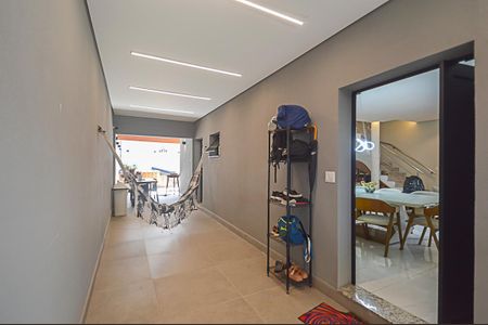 Casa à venda com 287m², 4 quartos e 3 vagasGaragem