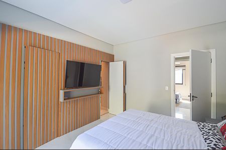 Casa à venda com 287m², 4 quartos e 3 vagasQuarto 3 - Suíte