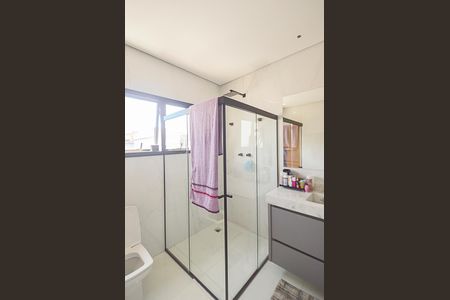 Casa à venda com 287m², 4 quartos e 3 vagasBanheiro da Suíte