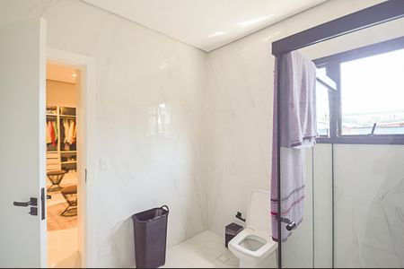 Casa à venda com 287m², 4 quartos e 3 vagasBanheiro da Suíte