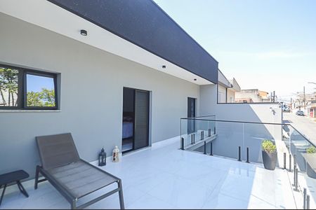 Casa à venda com 287m², 4 quartos e 3 vagasSacada