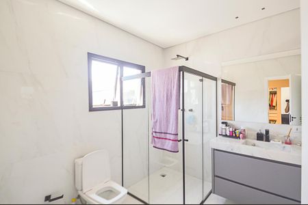 Casa à venda com 287m², 4 quartos e 3 vagasBanheiro da Suíte