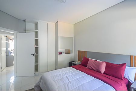 Casa à venda com 287m², 4 quartos e 3 vagasQuarto