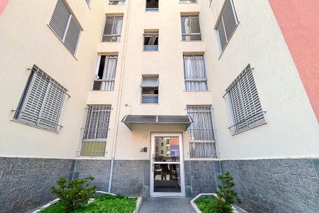 Apartamento à venda com 60m², 2 quartos e 1 vagaFachada + plaquinha