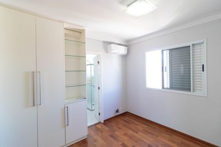 Apartamento para alugar com 135m², 3 quartos e 2 vagas Apartamento para alugar com 135m², 3 quartos e 2 vagasSuíte 01