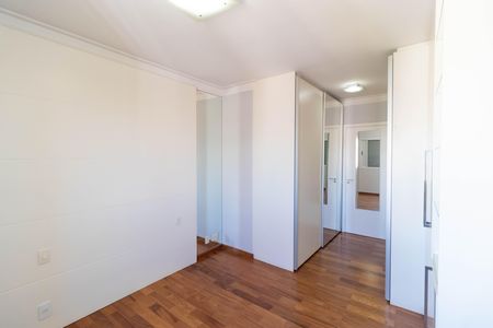 Apartamento para alugar com 135m², 3 quartos e 2 vagas Apartamento para alugar com 135m², 3 quartos e 2 vagasSuíte 01