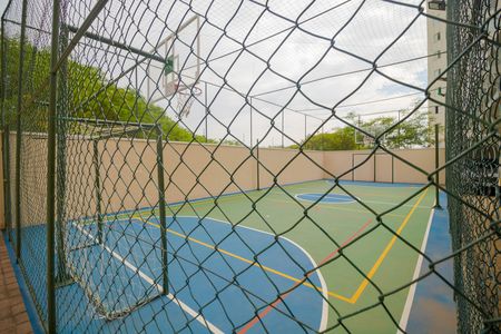 Apartamento para alugar com 135m², 3 quartos e 2 vagas Apartamento para alugar com 135m², 3 quartos e 2 vagasÁrea comum - Quadra
