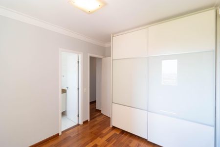 Apartamento para alugar com 135m², 3 quartos e 2 vagas Apartamento para alugar com 135m², 3 quartos e 2 vagasSuíte 03