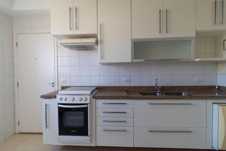 Apartamento para alugar com 135m², 3 quartos e 2 vagas Apartamento para alugar com 135m², 3 quartos e 2 vagasCozinha