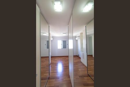 Apartamento para alugar com 135m², 3 quartos e 2 vagas Apartamento para alugar com 135m², 3 quartos e 2 vagasSuíte 01
