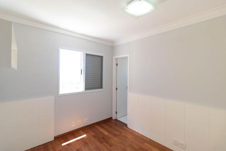 Apartamento para alugar com 135m², 3 quartos e 2 vagas Apartamento para alugar com 135m², 3 quartos e 2 vagasSuíte 02
