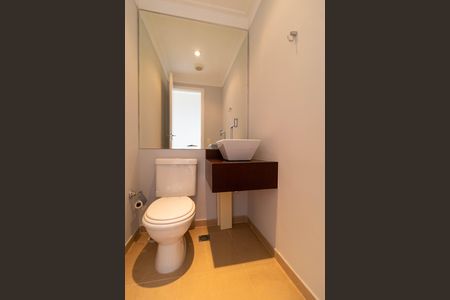 Apartamento para alugar com 135m², 3 quartos e 2 vagas Apartamento para alugar com 135m², 3 quartos e 2 vagasLavabo