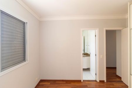 Apartamento para alugar com 135m², 3 quartos e 2 vagas Apartamento para alugar com 135m², 3 quartos e 2 vagasSuíte 03