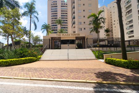 Apartamento para alugar com 135m², 3 quartos e 2 vagas Apartamento para alugar com 135m², 3 quartos e 2 vagasFachada