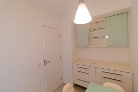 Apartamento para alugar com 135m², 3 quartos e 2 vagas Apartamento para alugar com 135m², 3 quartos e 2 vagasCopa