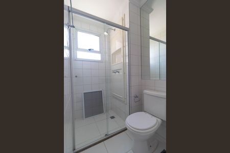Apartamento para alugar com 135m², 3 quartos e 2 vagas Apartamento para alugar com 135m², 3 quartos e 2 vagasBanheiro da Suíte 03
