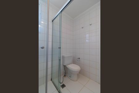 Apartamento para alugar com 135m², 3 quartos e 2 vagas Apartamento para alugar com 135m², 3 quartos e 2 vagasBanehiro da Suíte 01