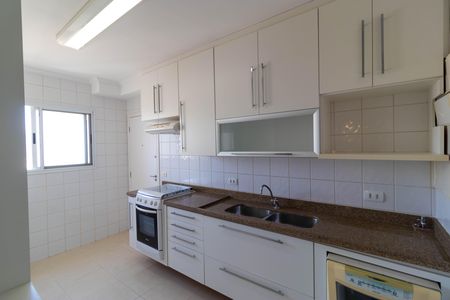 Apartamento para alugar com 135m², 3 quartos e 2 vagas Apartamento para alugar com 135m², 3 quartos e 2 vagasCozinha