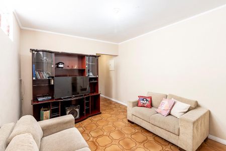 Casa à venda com 250m², 3 quartos e 2 vagasSala