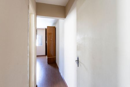 Casa à venda com 250m², 3 quartos e 2 vagasHall dos quartos