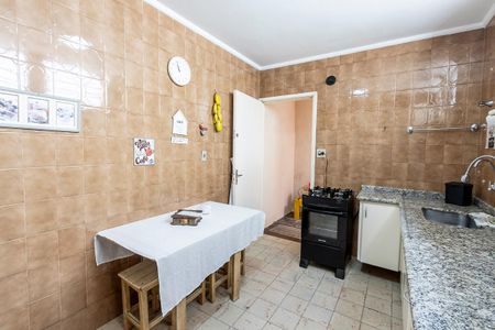 Casa à venda com 250m², 3 quartos e 2 vagasCozinha