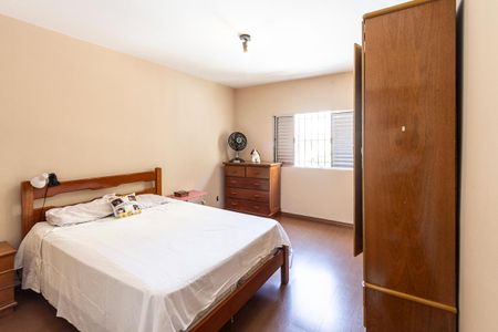 Casa à venda com 250m², 3 quartos e 2 vagasQuarto 1