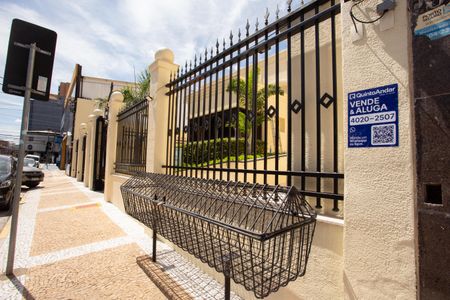 Apartamento à venda com 76m², 2 quartos e 2 vagasFACHADA