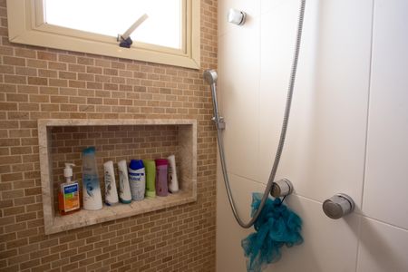 Apartamento à venda com 76m², 2 quartos e 2 vagasBANHEIRO QUARTO 1