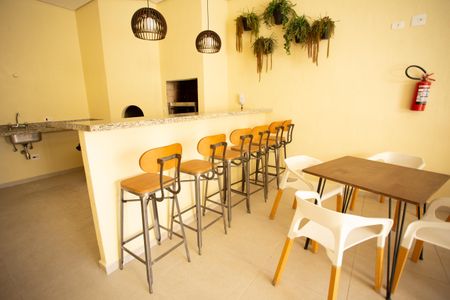 Apartamento à venda com 76m², 2 quartos e 2 vagasÁREA COMUM- CHURRASQUEIRA