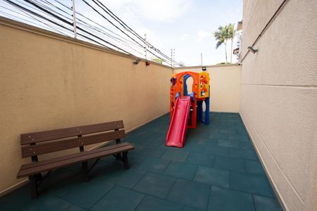 Apartamento à venda com 76m², 2 quartos e 2 vagasÁREA COMUM- PLAYGROUND