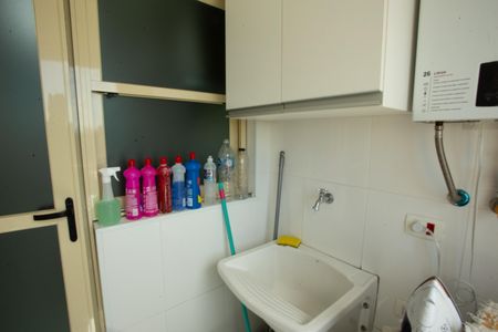 Apartamento à venda com 76m², 2 quartos e 2 vagasÁREA DE SERVIÇO
