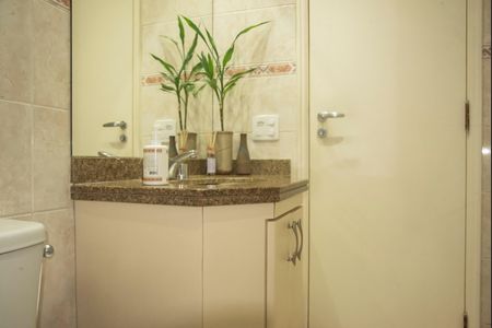 Apartamento à venda com 97m², 3 quartos e 2 vagasBanheiro