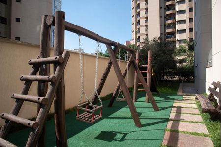 Apartamento à venda com 97m², 3 quartos e 2 vagasÁrea comum - Playground
