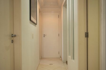 Apartamento à venda com 97m², 3 quartos e 2 vagasCorredor