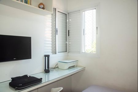 Apartamento à venda com 97m², 3 quartos e 2 vagasQuarto 2