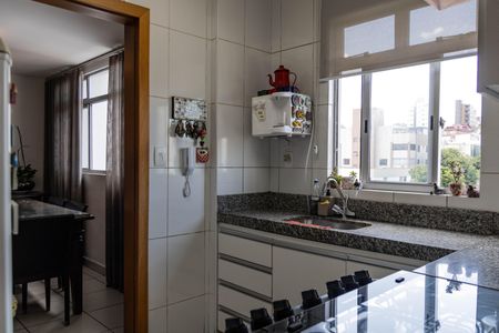 Apartamento à venda com 174m², 3 quartos e 3 vagasCozinha