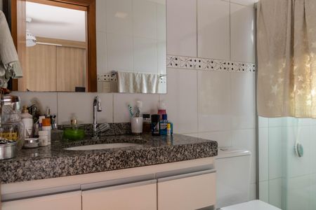 Apartamento à venda com 174m², 3 quartos e 3 vagasBanheiro da Suíte
