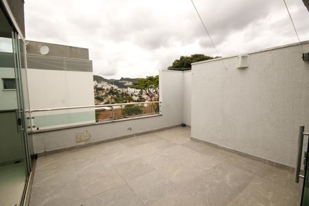 Casa à venda com 200m², 3 quartos e 2 vagasVaranda da Área Gourmet