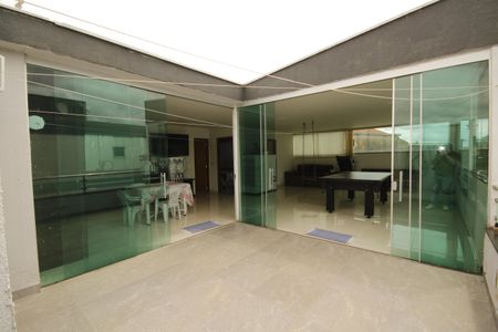 Casa à venda com 200m², 3 quartos e 2 vagasVaranda da Área Gourmet