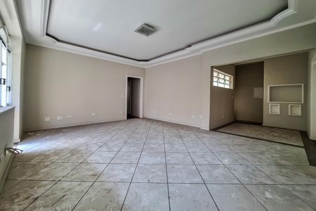 Apartamento à venda com 135m², 4 quartos e sem vagaSala