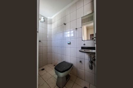 Apartamento à venda com 135m², 4 quartos e sem vagaBanheiro do Quarto