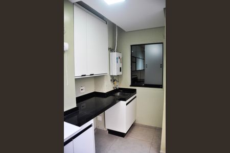 Apartamento à venda com 70m², 2 quartos e 1 vagaÁrea de Serviço e Quintal