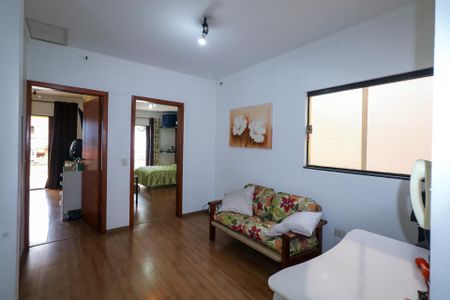 Casa à venda com 300m², 4 quartos e 4 vagasSala do Piso Superior