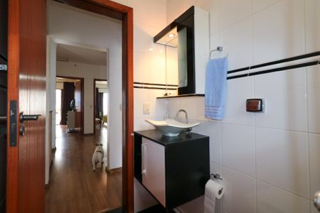 Casa à venda com 300m², 4 quartos e 4 vagasBanheiro