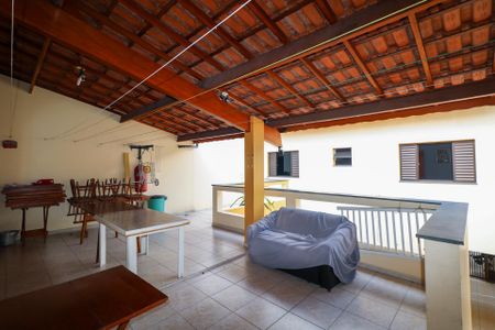 Casa à venda com 300m², 4 quartos e 4 vagasÁrea Gourmet