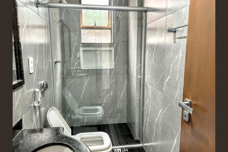 Apartamento à venda com 136m², 4 quartos e 3 vagasbanheiro 2