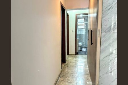 Apartamento à venda com 136m², 4 quartos e 3 vagasCorredor